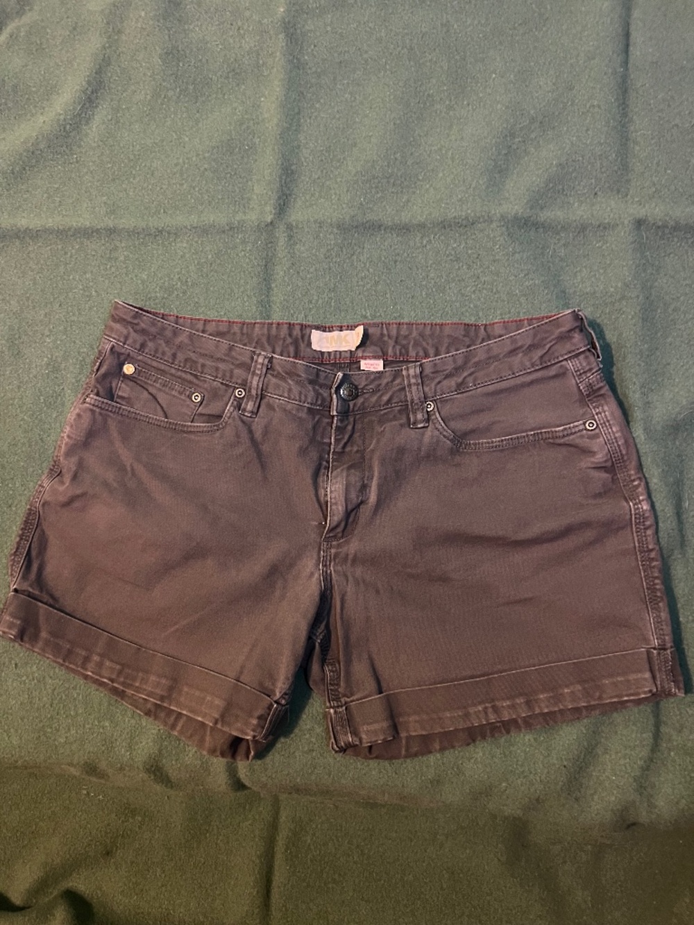 Women’s AMK relaxed fit mid rise size 12